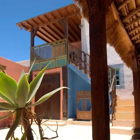 Casa Shanti Máguez