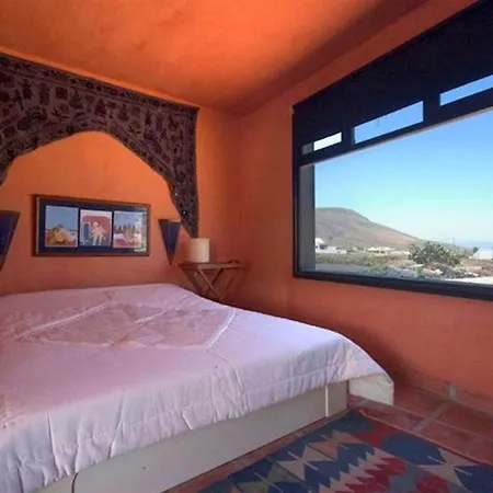 Casa Shanti Holiday home Maguez